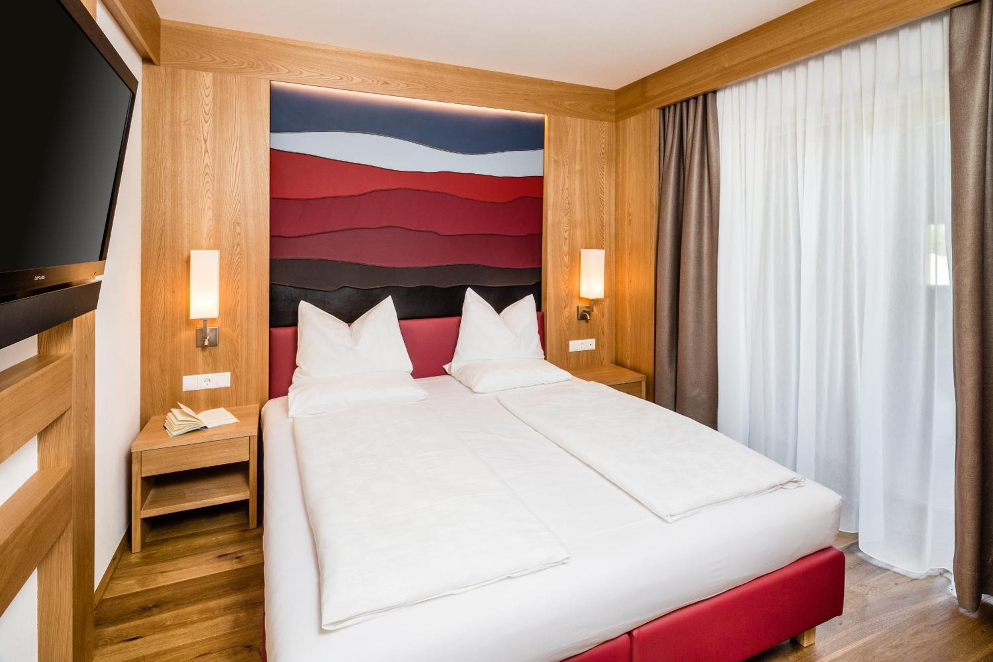 Hotel Hasslhof Кальдаро Экстерьер фото